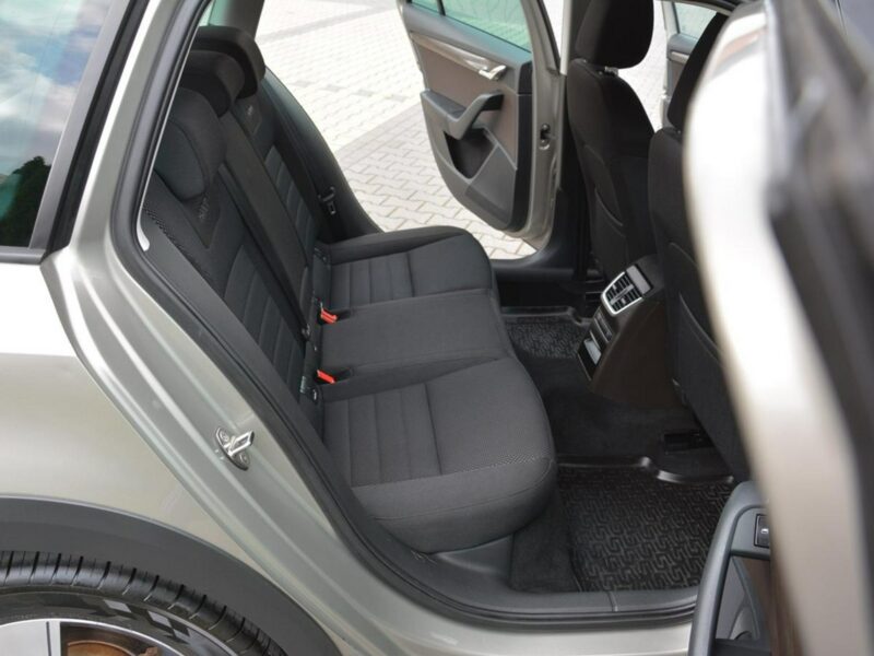 Škoda Octavia 2.0TDI(184M)Scout Duża Navi Kamera Bi-Xenon Ledy 2xParkt Aso III (2013-)