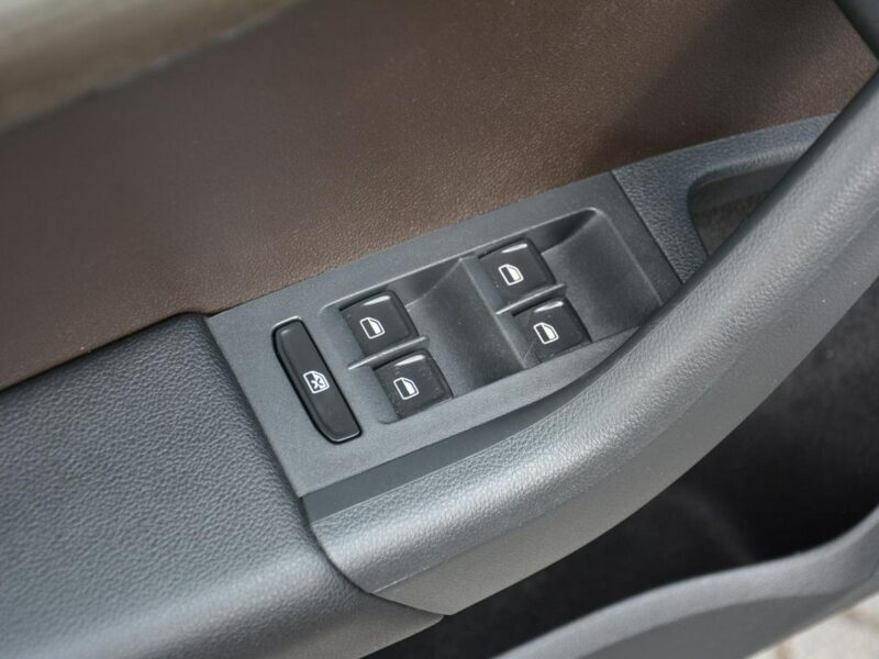Škoda Octavia 2.0TDI(184M)Scout Duża Navi Kamera Bi-Xenon Ledy 2xParkt Aso III (2013-)