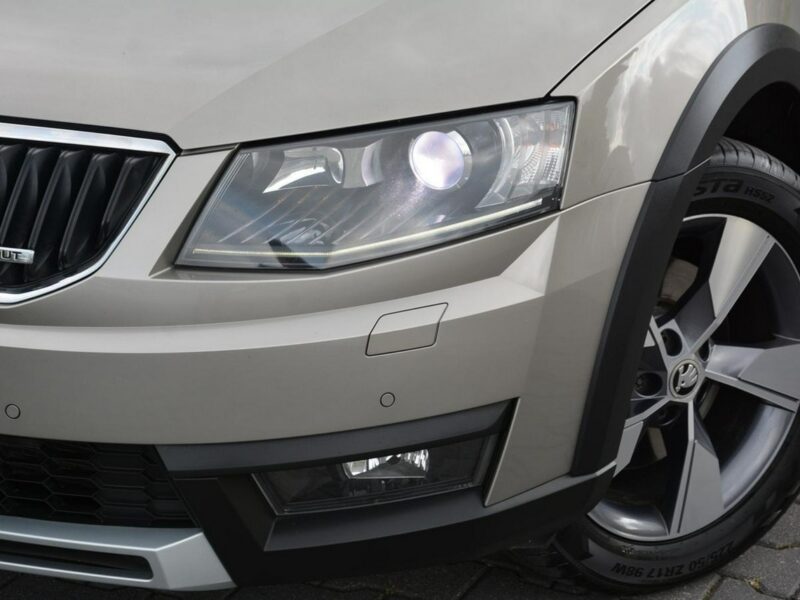 Škoda Octavia 2.0TDI(184M)Scout Duża Navi Kamera Bi-Xenon Ledy 2xParkt Aso III (2013-)