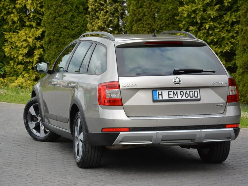 Škoda Octavia 2.0TDI(184M)Scout Duża Navi Kamera Bi-Xenon Ledy 2xParkt Aso III (2013-)