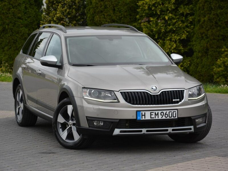 Škoda Octavia 2.0TDI(184M)Scout Duża Navi Kamera Bi-Xenon Ledy 2xParkt Aso III (2013-)