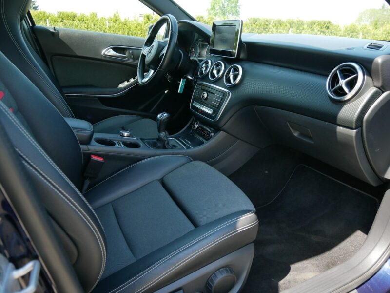 Mercedes A 180 1.6 122KM [Eu6] -Navi -Grzane fotele -Euro 6 -Zobacz W176 (2012-)