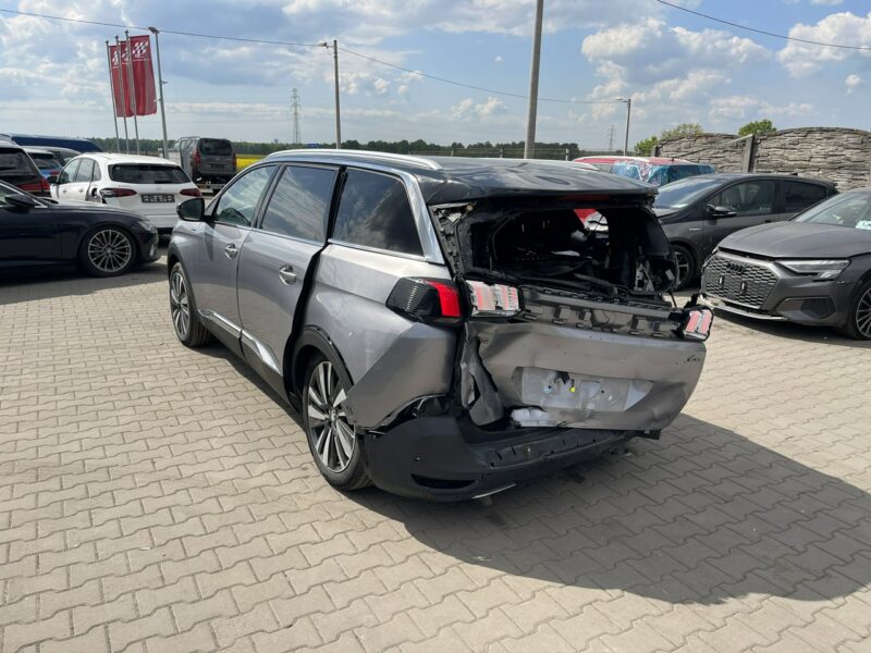 Peugeot 5008 GT-Line Automat Podgrzewanie Kamera Skóra 7os. II (2017-)