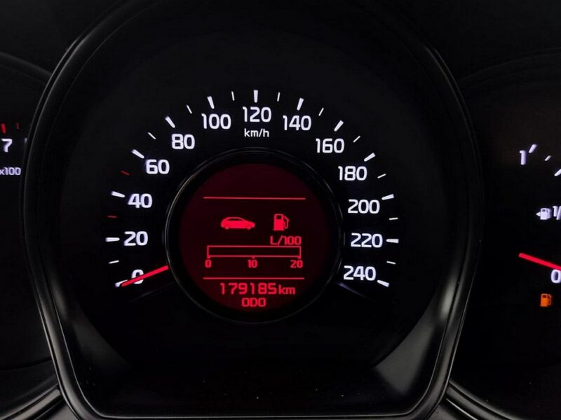Kia Cee'd LIFT Navi Gwarancja II (2012-)