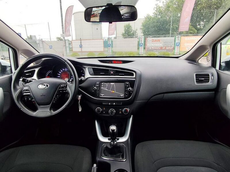 Kia Cee'd LIFT Navi Gwarancja II (2012-)