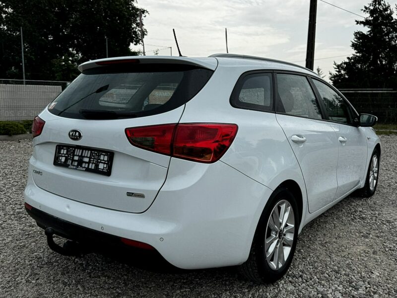 Kia Cee'd LIFT Navi Gwarancja II (2012-)
