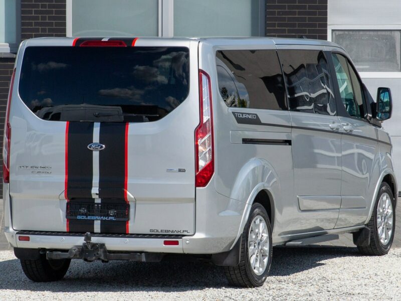 Ford Tourneo Custom 150KM Tourneo 8 osób Titanium 24.000km L2H1 Skóra
