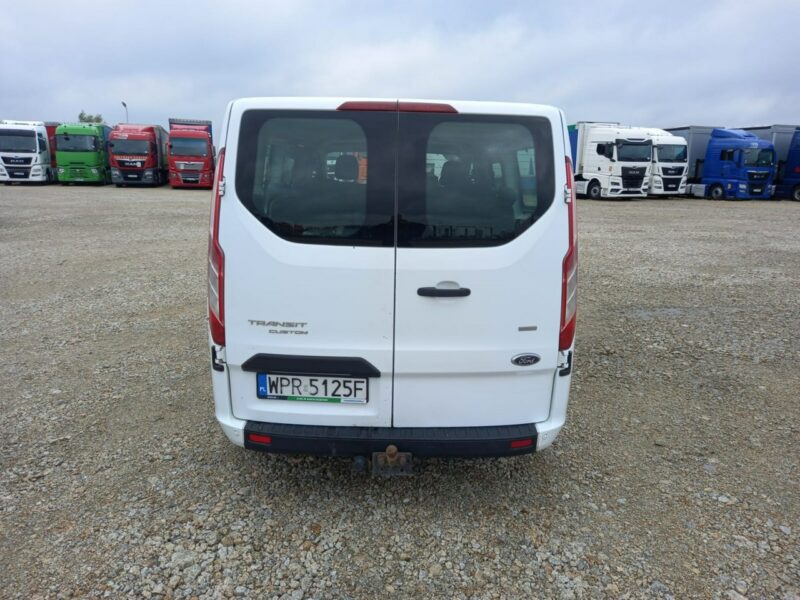 Ford Tourneo Custom