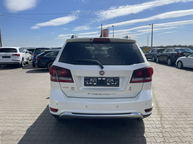 Fiat Freemont 4x4 Automat 7 osobowy Kamera Skóra 170KM