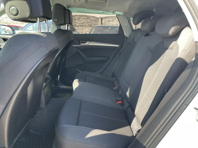 Audi Q5 4x4 Automat Podgrzewanie Pakrtonik 204KM FY (2017-)