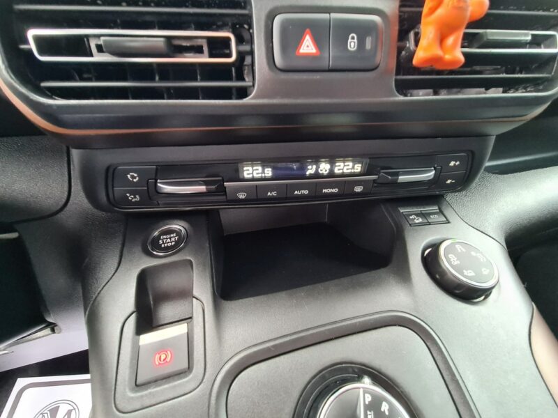 Peugeot RIFTER GT-Line Long 7-Osób Automat Navi Kamera 2xPDC ParkAssist Led Asystent