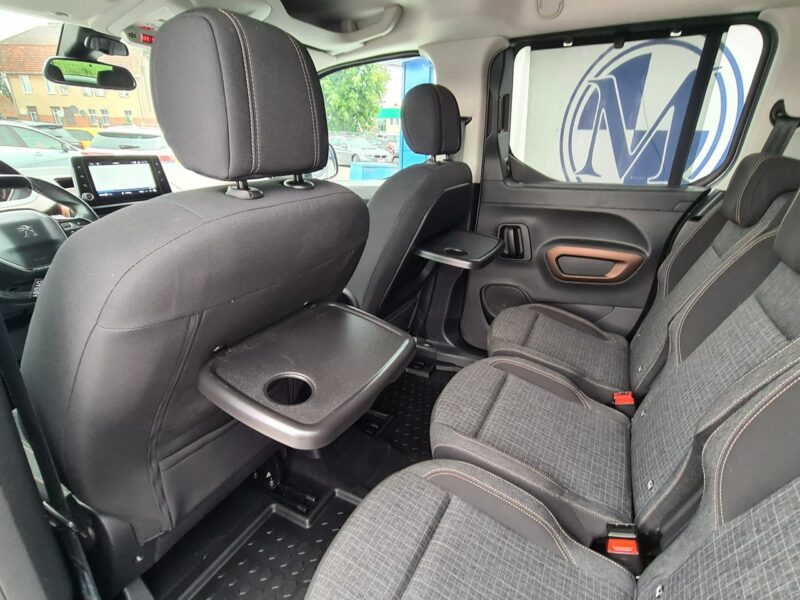 Peugeot RIFTER GT-Line Long 7-Osób Automat Navi Kamera 2xPDC ParkAssist Led Asystent