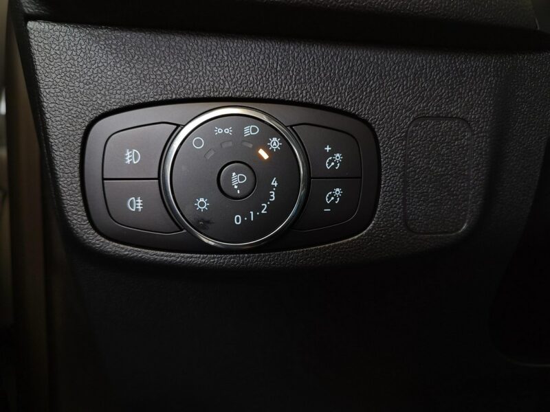 Ford Focus 1.5 Connected 120KM ( PL, ASO, Vat23%) MC73439 Mk4 (2018-)