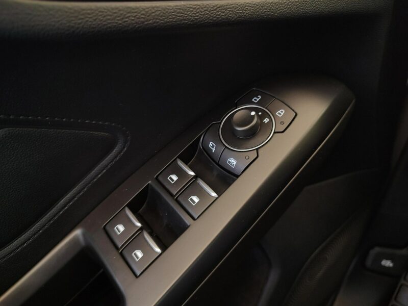 Ford Focus 1.5 Connected 120KM ( PL, ASO, Vat23%) MC73439 Mk4 (2018-)
