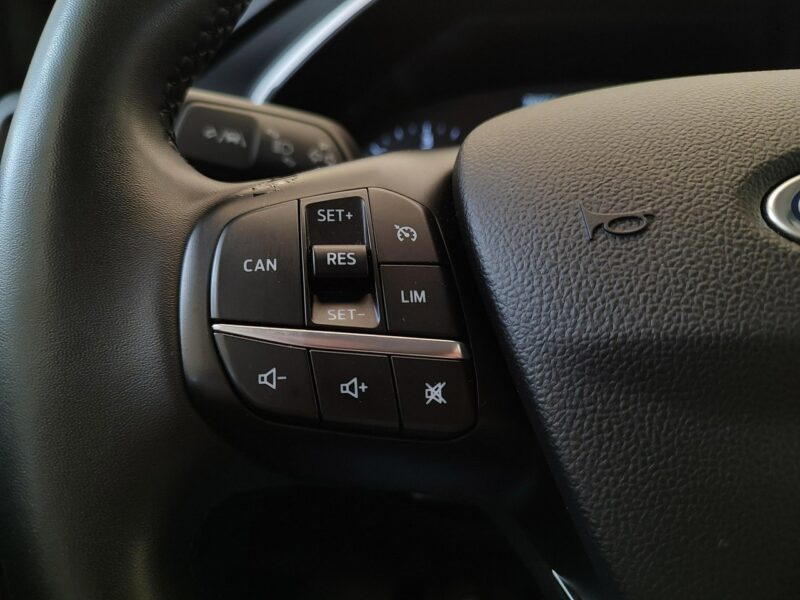 Ford Focus 1.5 Connected 120KM ( PL, ASO, Vat23%) MC73439 Mk4 (2018-)