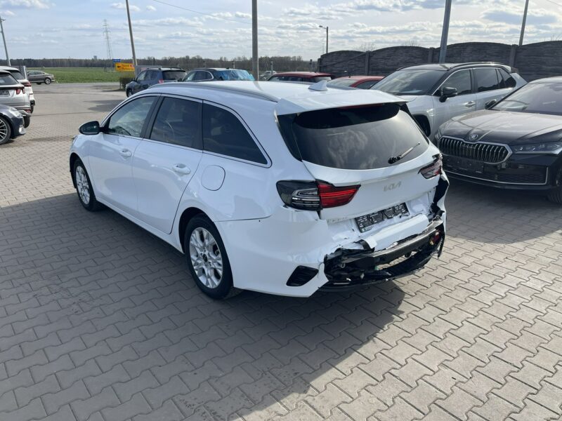 Kia Cee'd Automat Podgrzewanie Klimatronik Kamera 160KM III (2018-)