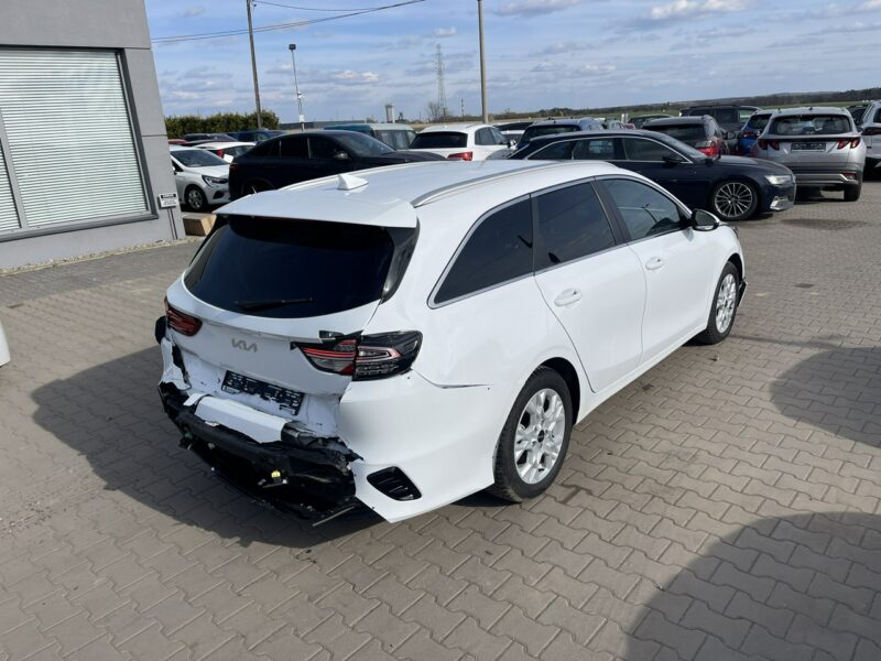 Kia Cee'd Automat Podgrzewanie Klimatronik Kamera 160KM III (2018-)