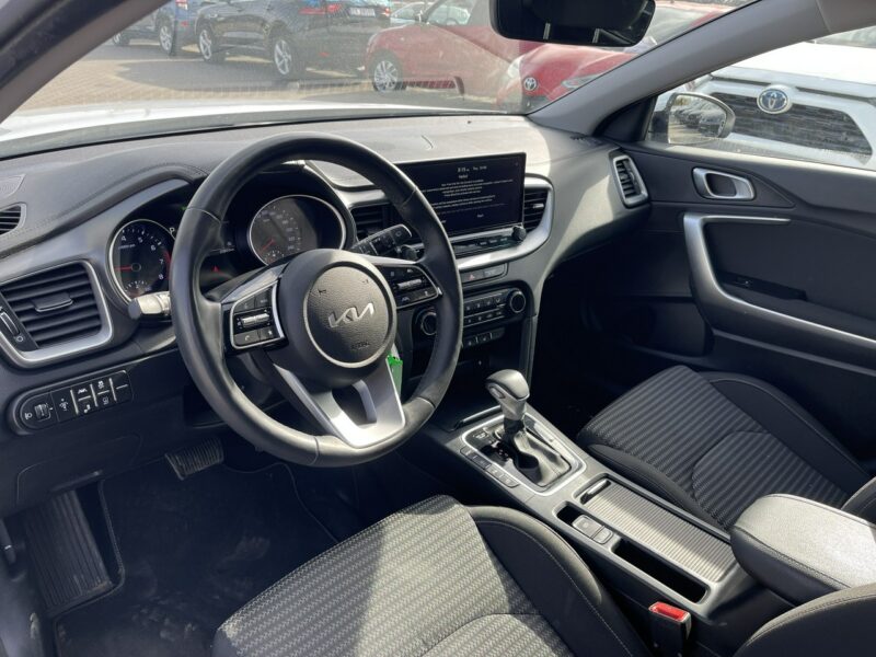 Kia Cee'd Automat Podgrzewanie Klimatronik Kamera 160KM III (2018-)