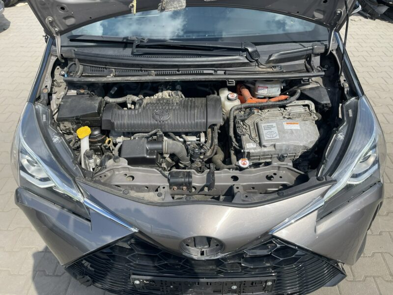 Toyota Yaris Selection Hybryda Automat Klimatronik Kamera 100KM III (2011-2019)