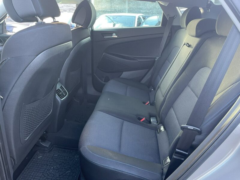 Hyundai Tucson Style Klimatronik Podgrzewanie Kamera Hak III (2015-2020)