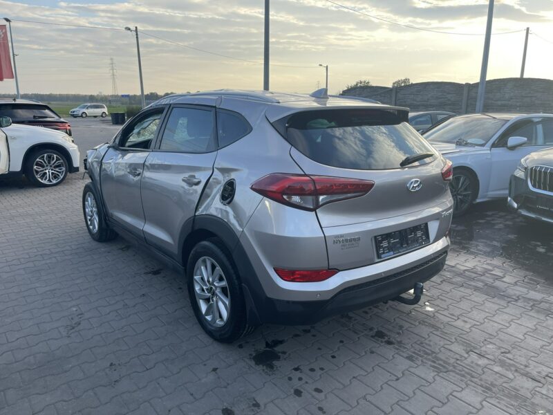 Hyundai Tucson Style Klimatronik Podgrzewanie Kamera Hak III (2015-2020)