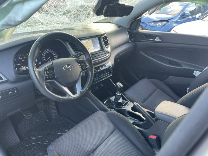 Hyundai Tucson Style Klimatronik Podgrzewanie Kamera Hak III (2015-2020)