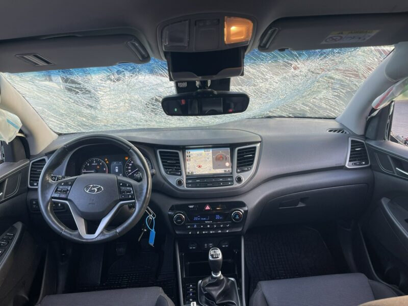 Hyundai Tucson Style Klimatronik Podgrzewanie Kamera Hak III (2015-2020)