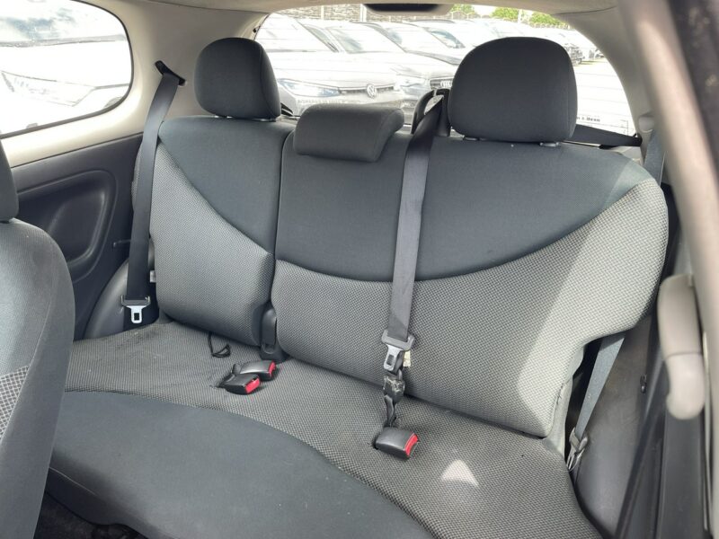 Toyota Yaris Sol Klima I (1999-2005)