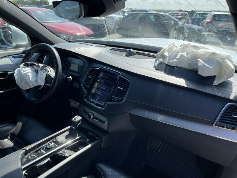 Volvo XC 90 D5 AWD Inscription 7os. Virtual Podgrzewanie Hak 235KM II (2014-)
