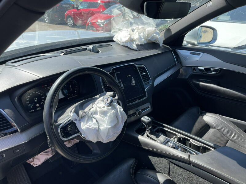 Volvo XC 90 D5 AWD Inscription 7os. Virtual Podgrzewanie Hak 235KM II (2014-)