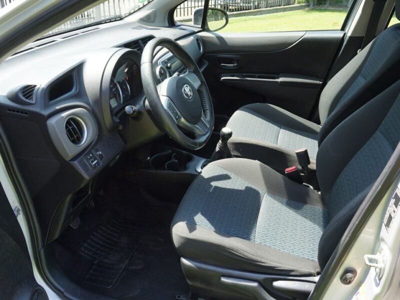 Toyota Yaris Polski salon super i stan. Gwarancja III (2011-2019)