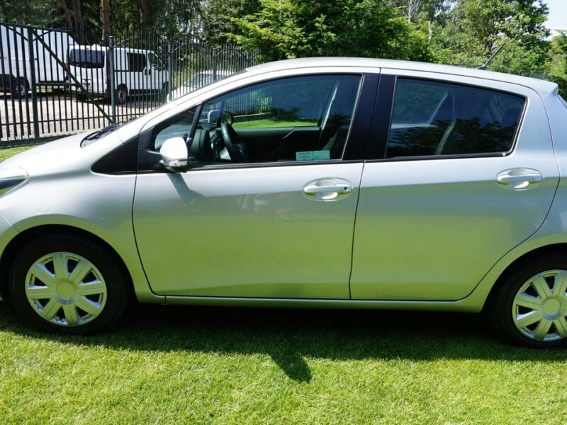 Toyota Yaris Polski salon super i stan. Gwarancja III (2011-2019)