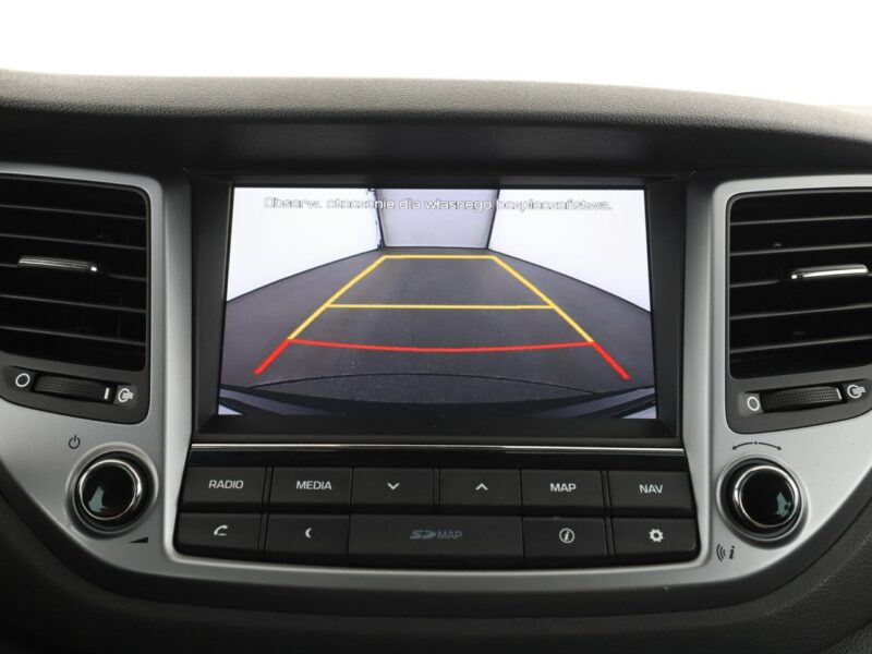 Hyundai Tucson navi klima auto grzane fotele kamera i czujniki parkowania III (2015-2020)