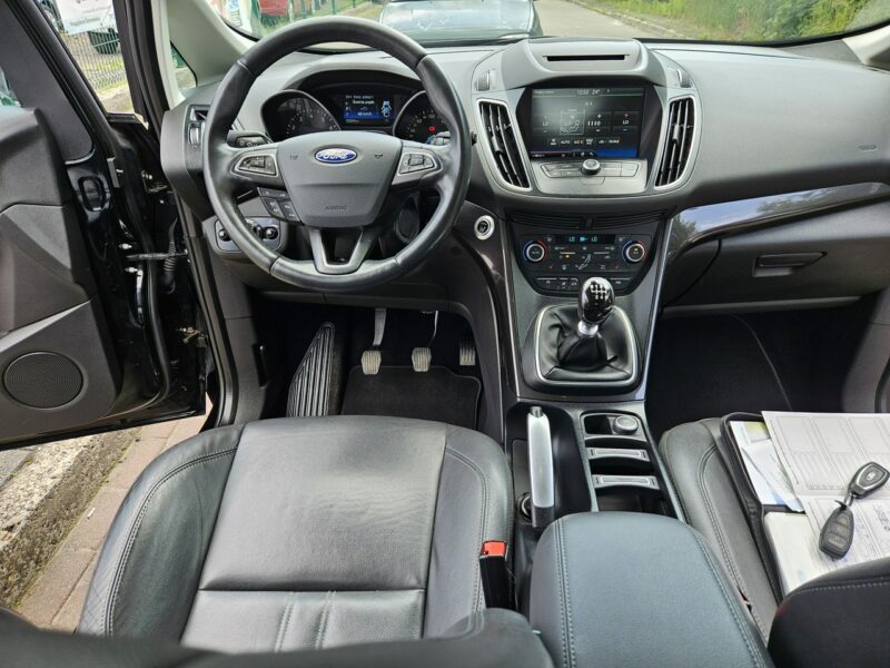 Ford C-Max 1 właściciel / Nawigacja / Kamera / Podgrzewane fotele / Tempomat II (2010-)
