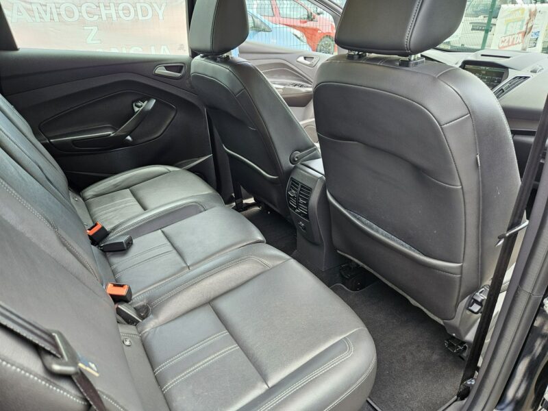 Ford C-Max 1 właściciel / Nawigacja / Kamera / Podgrzewane fotele / Tempomat II (2010-)