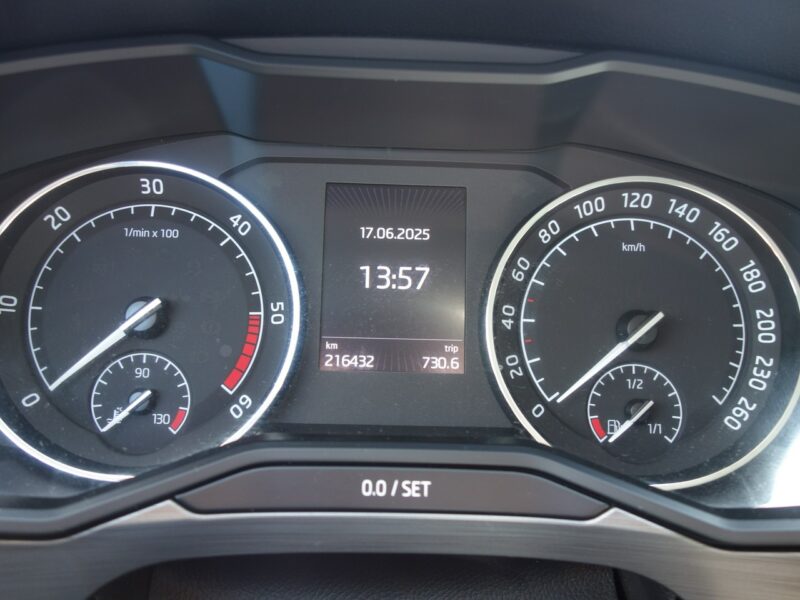 Škoda Superb Skoda Superb 2016 2.0 TDI 190km automat dobrze wyposażona III (2015-2023)