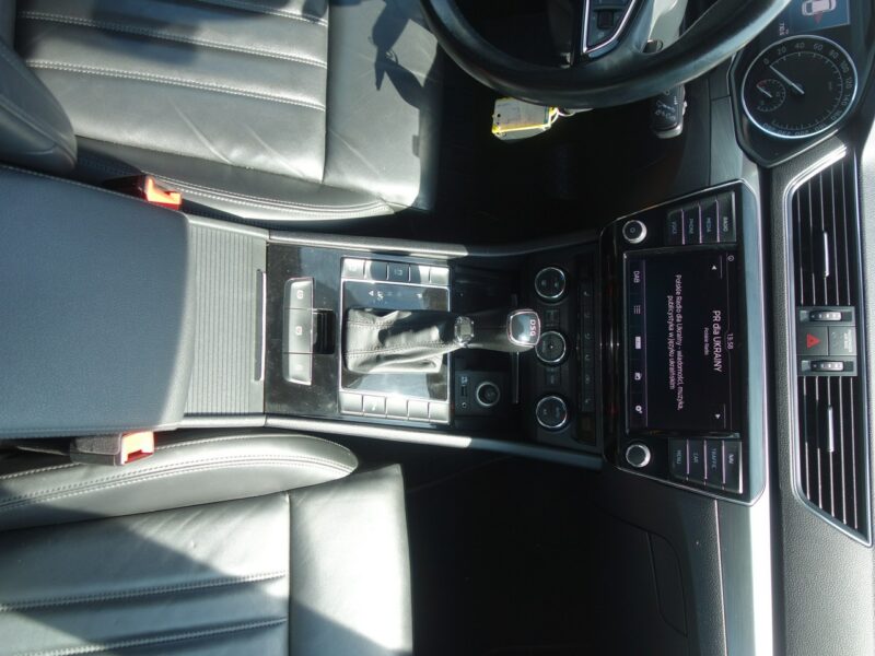 Škoda Superb Skoda Superb 2016 2.0 TDI 190km automat dobrze wyposażona III (2015-2023)