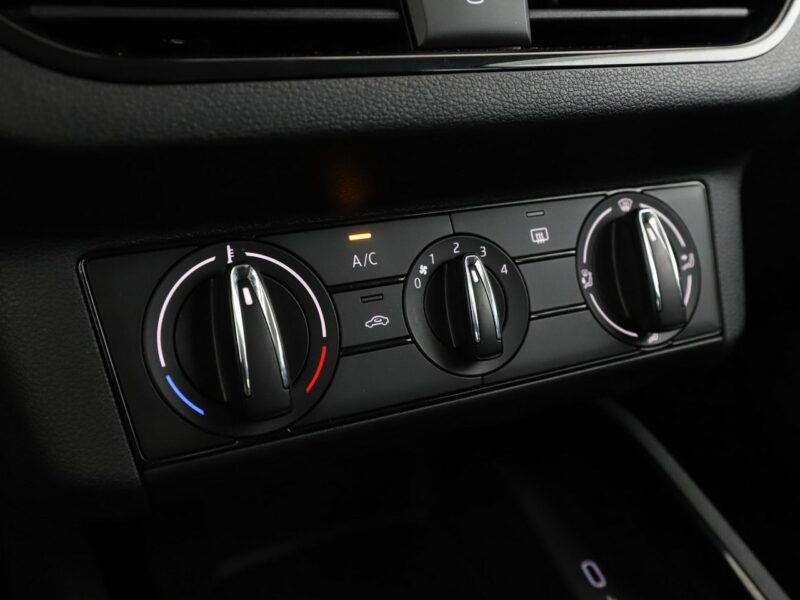 Škoda Kamiq full LED klima czujnuki parkowania multifunkcja I (2019-)