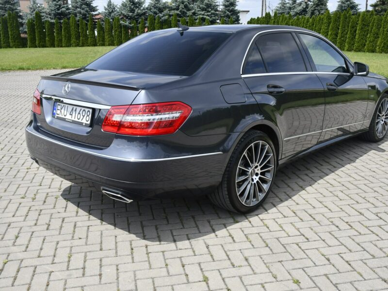 Mercedes E 220 2,2cdi Serwis.Klimatr 2 str.DVD.Skóry.Kam.Cof.Asystent Parkowania.Ledy W212 (2009-)
