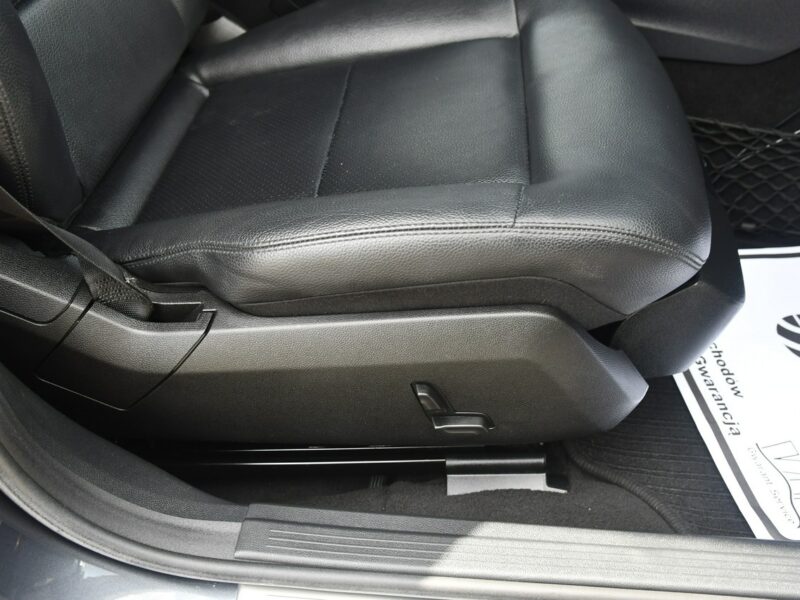 Mercedes E 220 2,2cdi Serwis.Klimatr 2 str.DVD.Skóry.Kam.Cof.Asystent Parkowania.Ledy W212 (2009-)