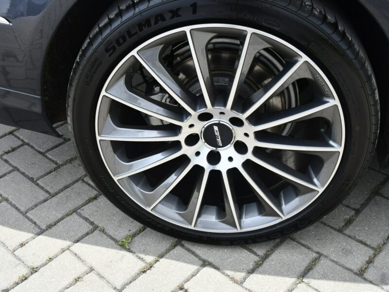 Mercedes E 220 2,2cdi Serwis.Klimatr 2 str.DVD.Skóry.Kam.Cof.Asystent Parkowania.Ledy W212 (2009-)