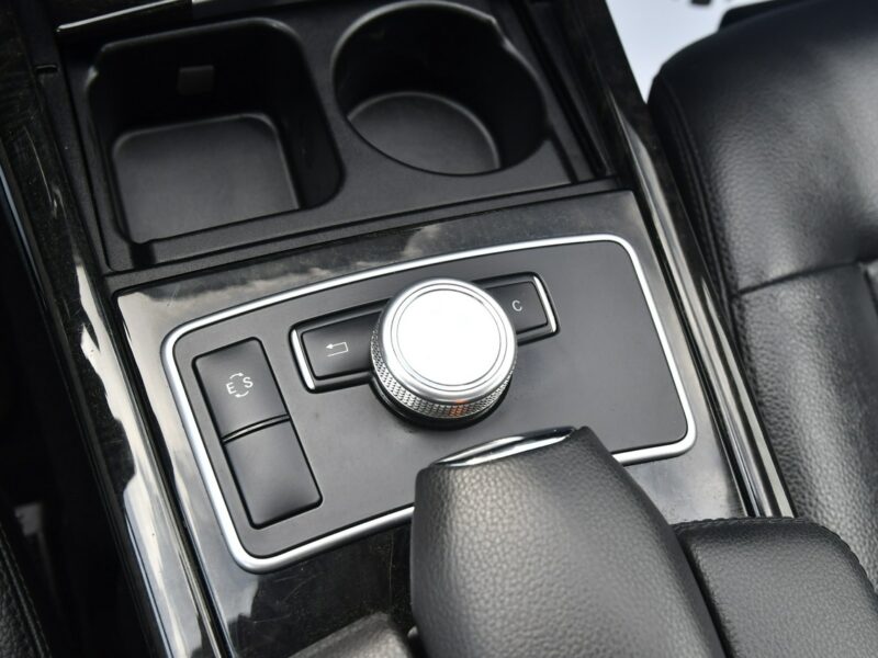 Mercedes E 220 2,2cdi Serwis.Klimatr 2 str.DVD.Skóry.Kam.Cof.Asystent Parkowania.Ledy W212 (2009-)