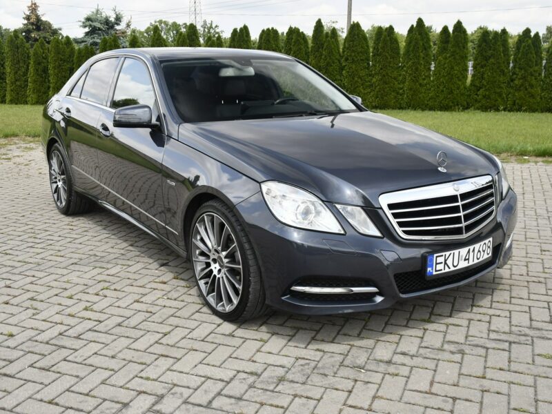 Mercedes E 220 2,2cdi Serwis.Klimatr 2 str.DVD.Skóry.Kam.Cof.Asystent Parkowania.Ledy W212 (2009-)