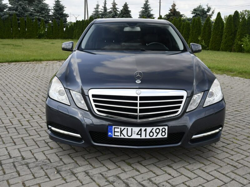 Mercedes E 220 2,2cdi Serwis.Klimatr 2 str.DVD.Skóry.Kam.Cof.Asystent Parkowania.Ledy W212 (2009-)