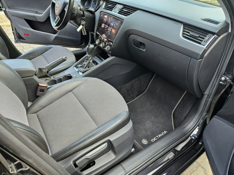 Škoda Octavia Automat DSG / Nawigacja / Podgrzewane fotele / Tempomat / itp III (2013-)