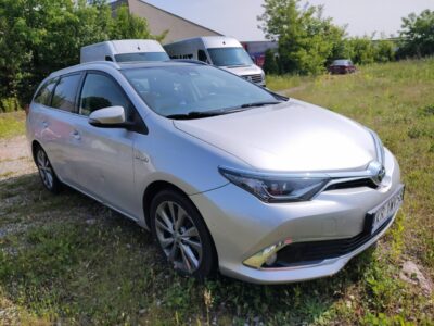 Toyota Auris II (2012-)