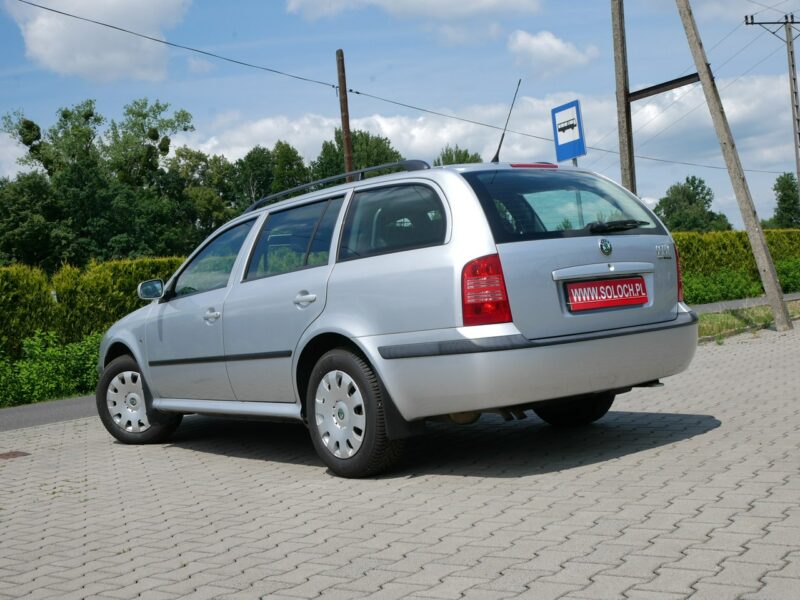 Škoda Octavia 1.6MPI 102KM [Eu5] Kombi -1 Właśc -Kraj -Nowy rozrząd -VAT 23% I (1996-2011)