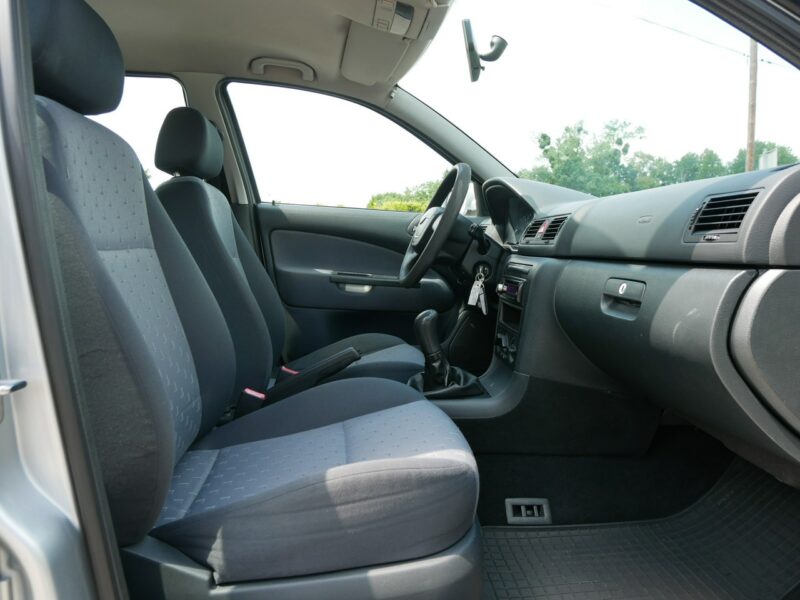Škoda Octavia 1.6MPI 102KM [Eu5] Kombi -1 Właśc -Kraj -Nowy rozrząd -VAT 23% I (1996-2011)