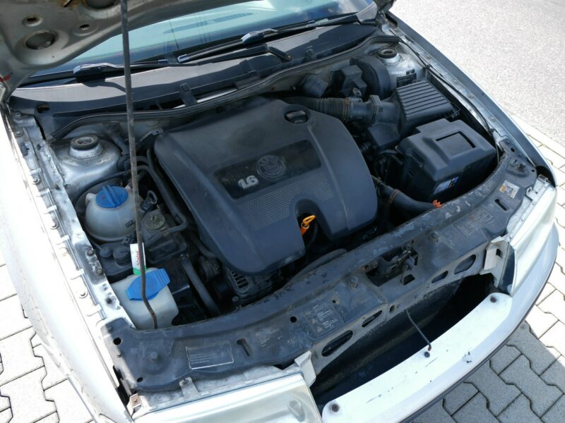 Škoda Octavia 1.6MPI 102KM [Eu5] Kombi -1 Właśc -Kraj -Nowy rozrząd -VAT 23% I (1996-2011)