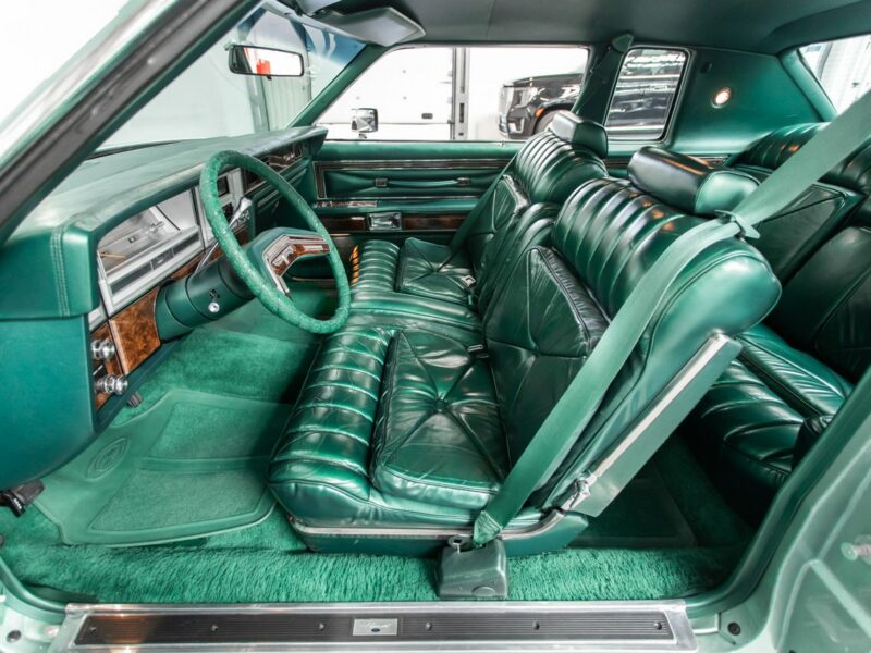 Lincoln Continental Town Coupe, Stan kolekcjonerski, Jak nowy VII (1982-1987)